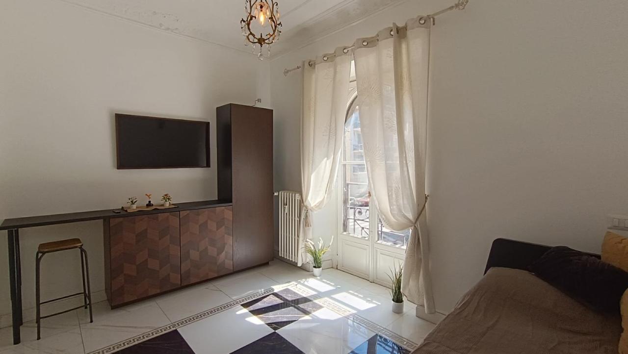 Appartamento Elegante Monolocale - Macchi 1920